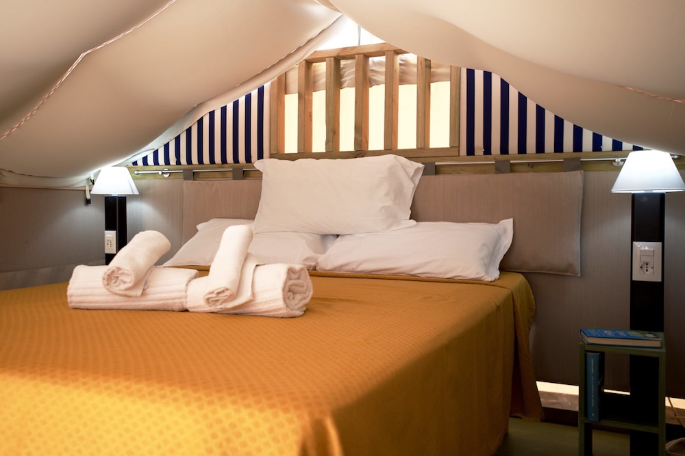 

Milano - Santa Maria la Palma - Torre del Porticciolo Camping Village Glamping