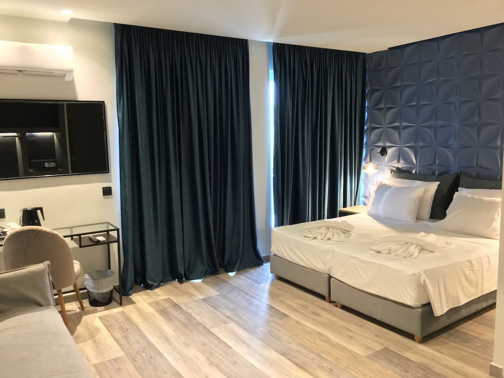 

Bologna - Glyfada (Attica) - Athens Coast Hotel