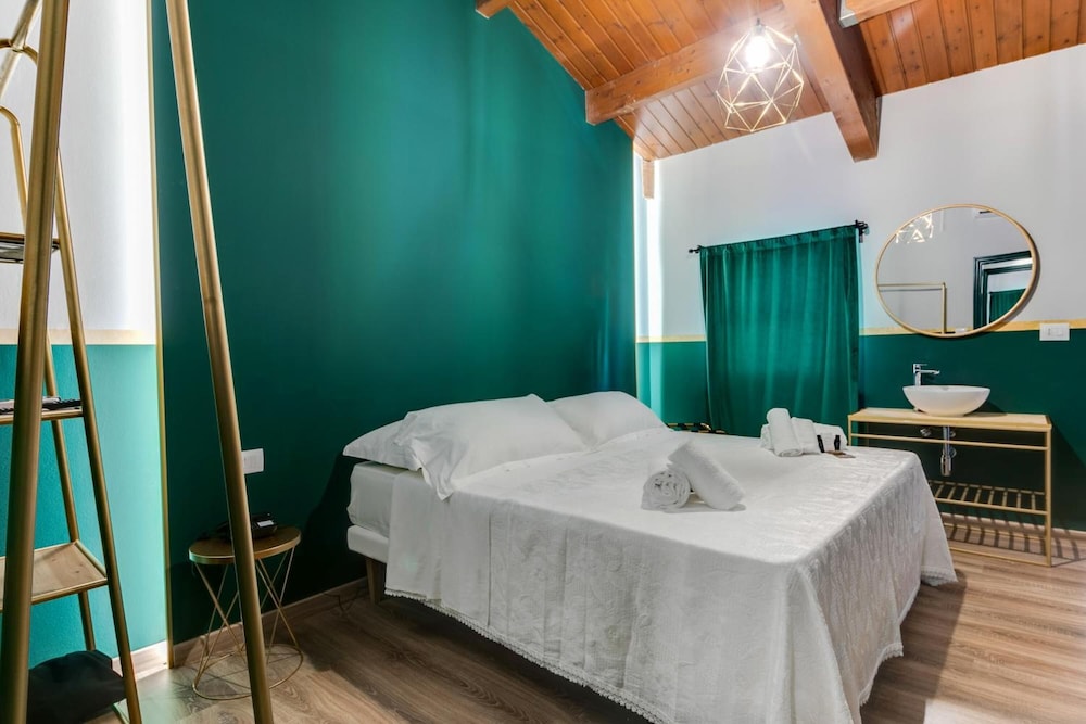 

Milano - Riviera Romagnola, Mare Italia - Hotel Sorriso