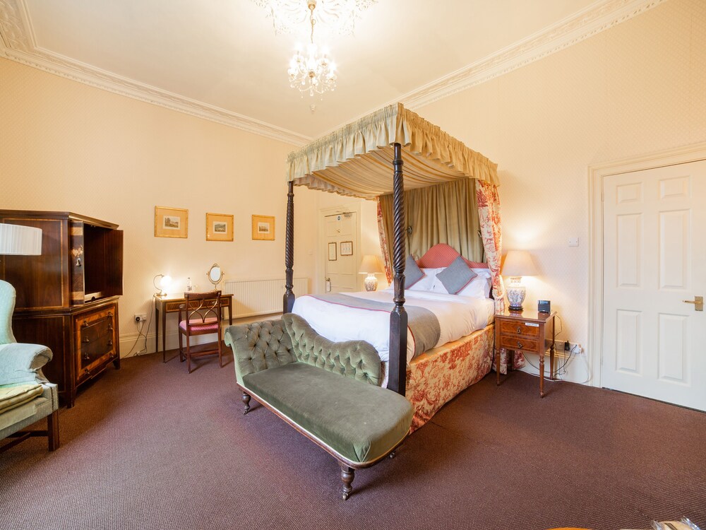 

Milano - Bath - OYO Bailbrook Lodge, Bath