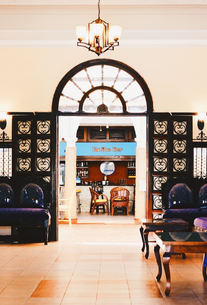 

Catania - Mombasa - Lotus Hotel