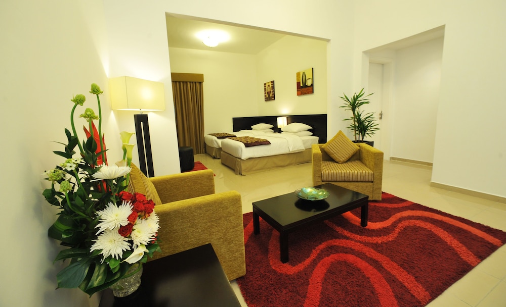 

Roma - Ajman - Ramada Hotel & Suites By Wyndham Ajman
