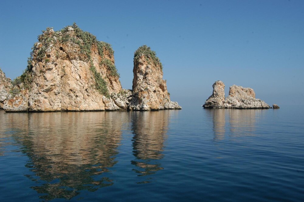 

Napoli - Scopello, Trapani - Torre Bennistra