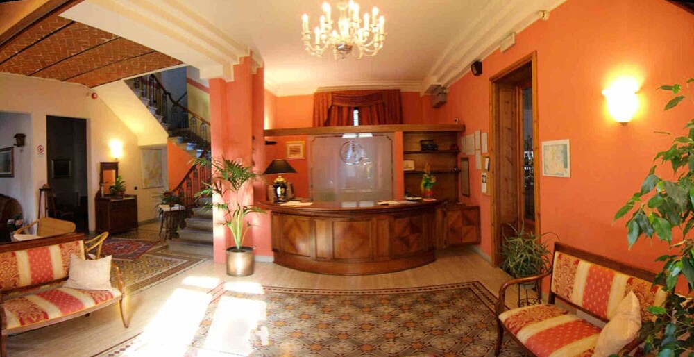 

Catania - Montecatini Terme - Hotel Savoia e Campana