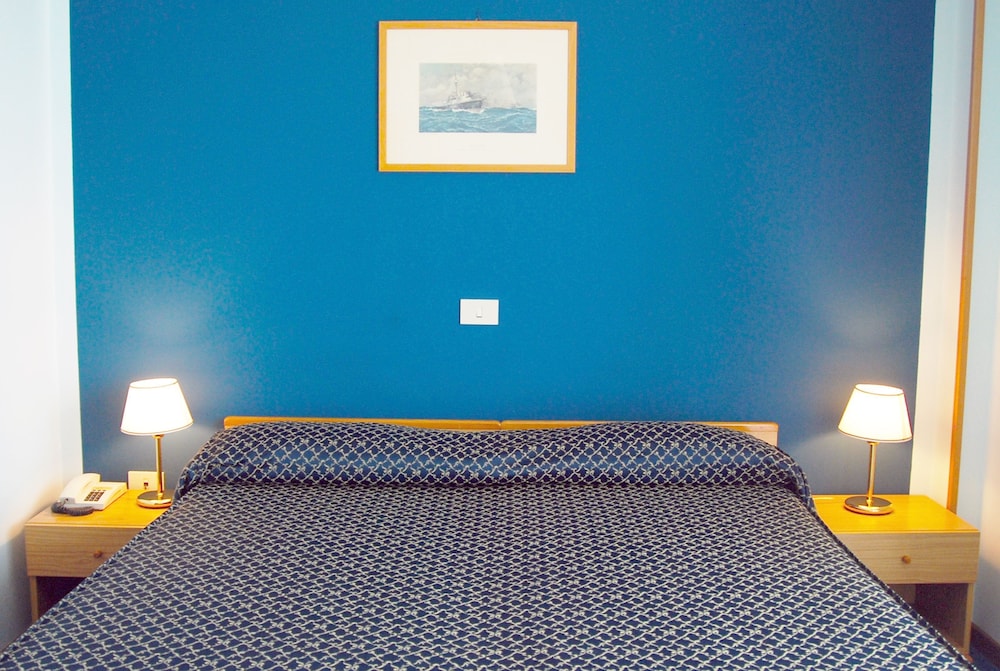 

Lamezia Terme - Passignano sul Trasimeno - Hotel La Vela