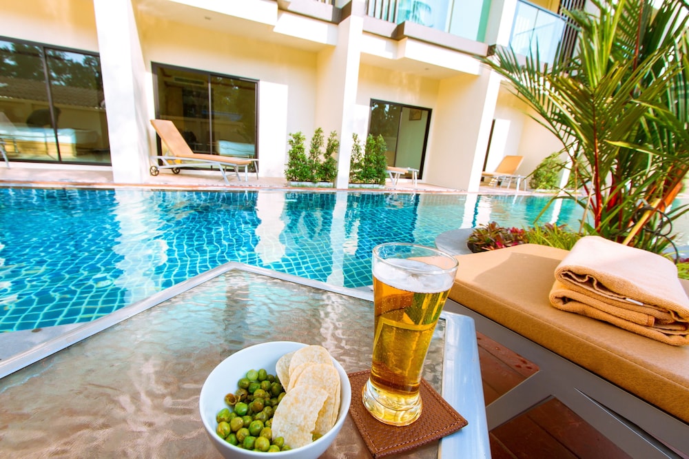 

Bologna - Thalang - Airport Beach Hotel Phuket