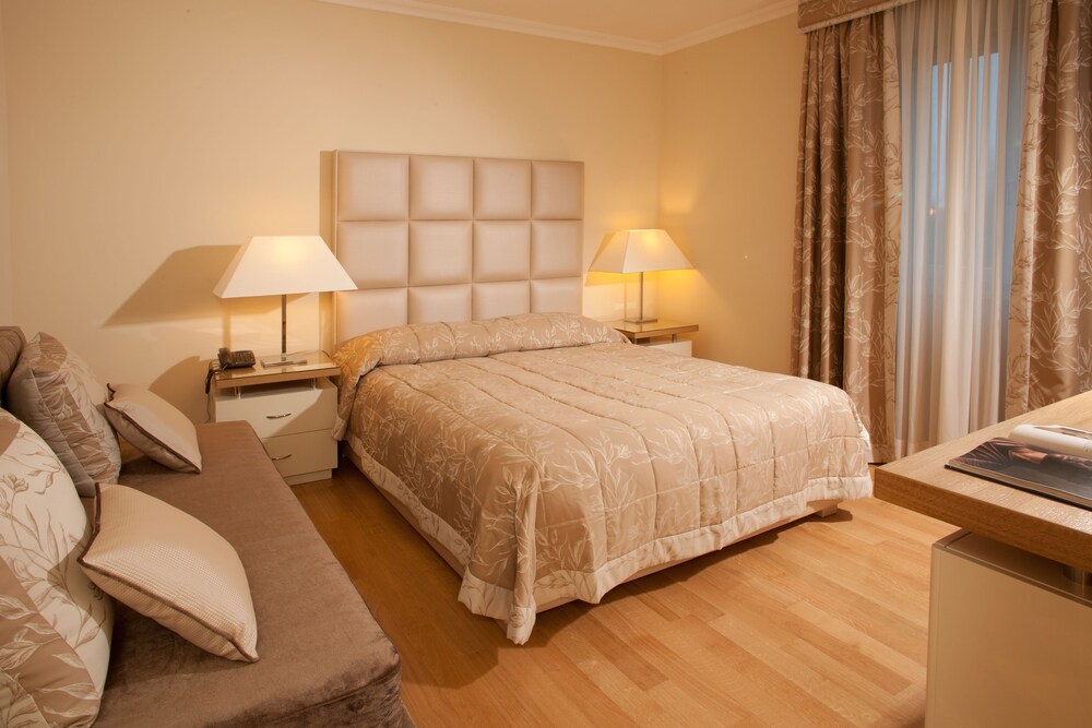 

Catania - Ciampino - Hotel Piccolo Borgo