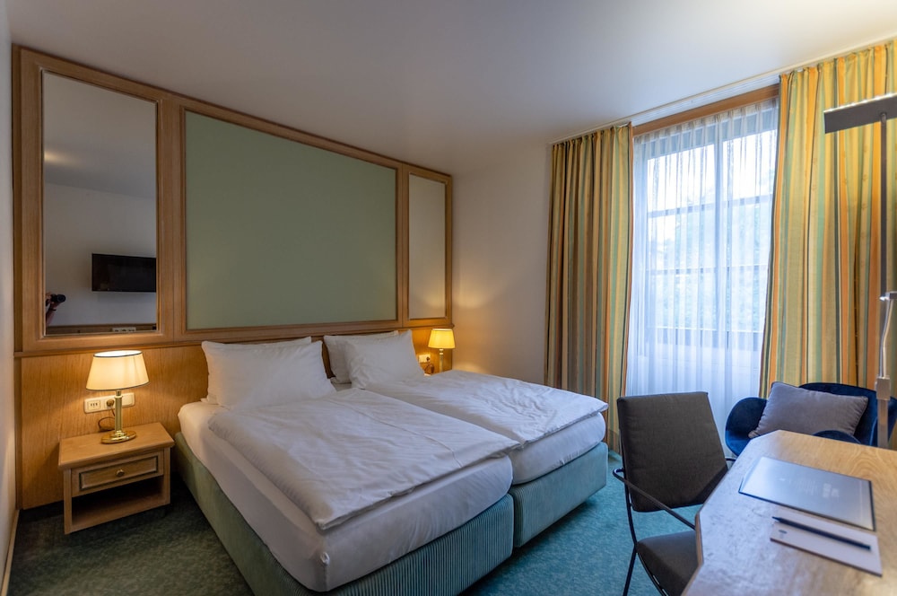 

Roma - Aystetten - Arthotel ANA Aura