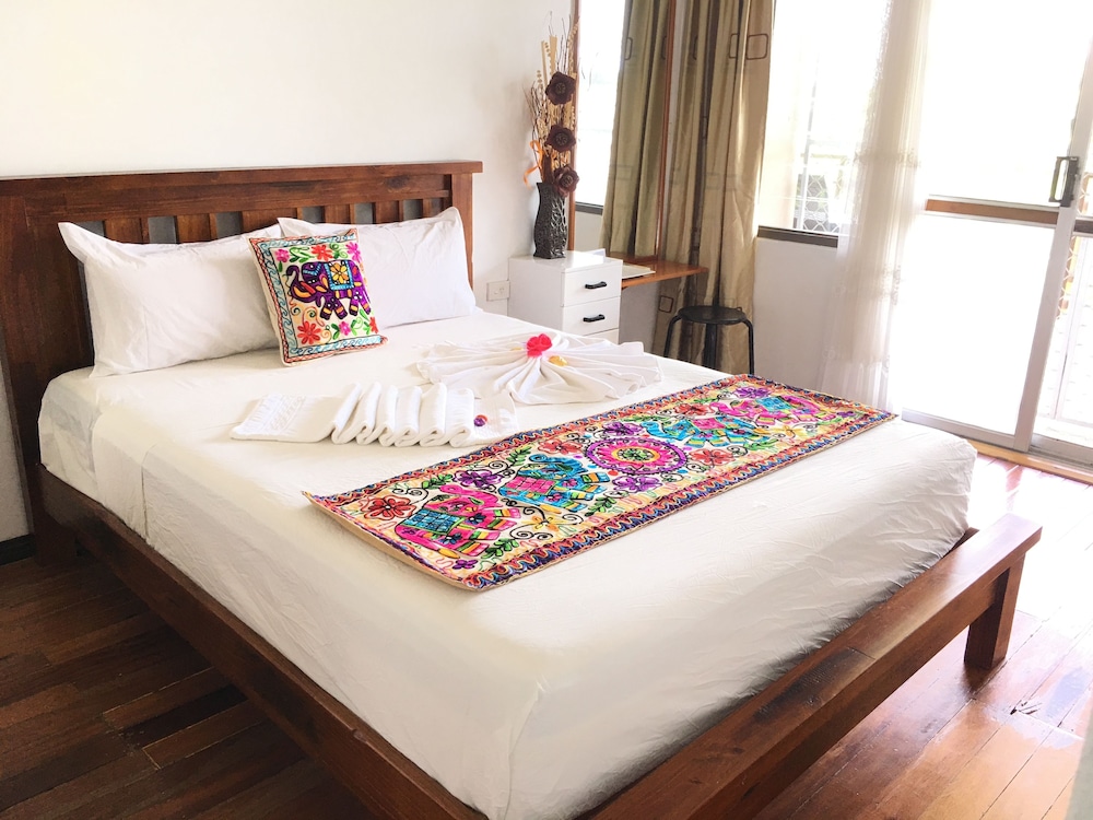 

Bologna - Isole Fiji - Tagimoucia House Hotel