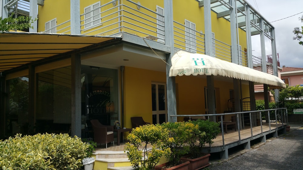 

Milano - Versilia e Costa Toscana, Mare Italia - Hotel ILLI