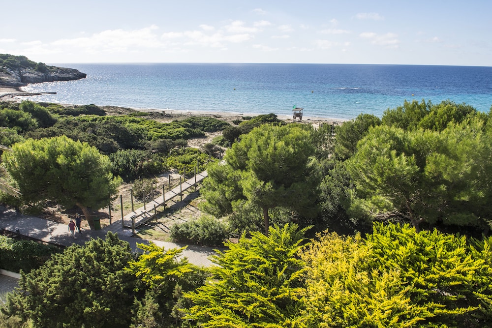 

Roma - Cala Galdana - Hamilton Court Apartamentos