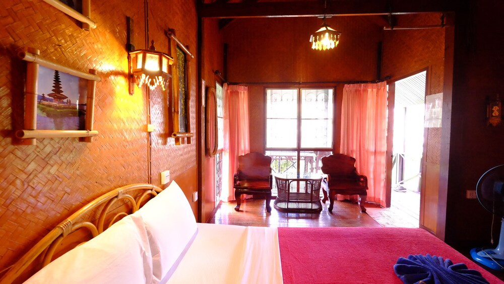 

Milano - Ban Bang Po - Koh Samui - Lolita Bungalow