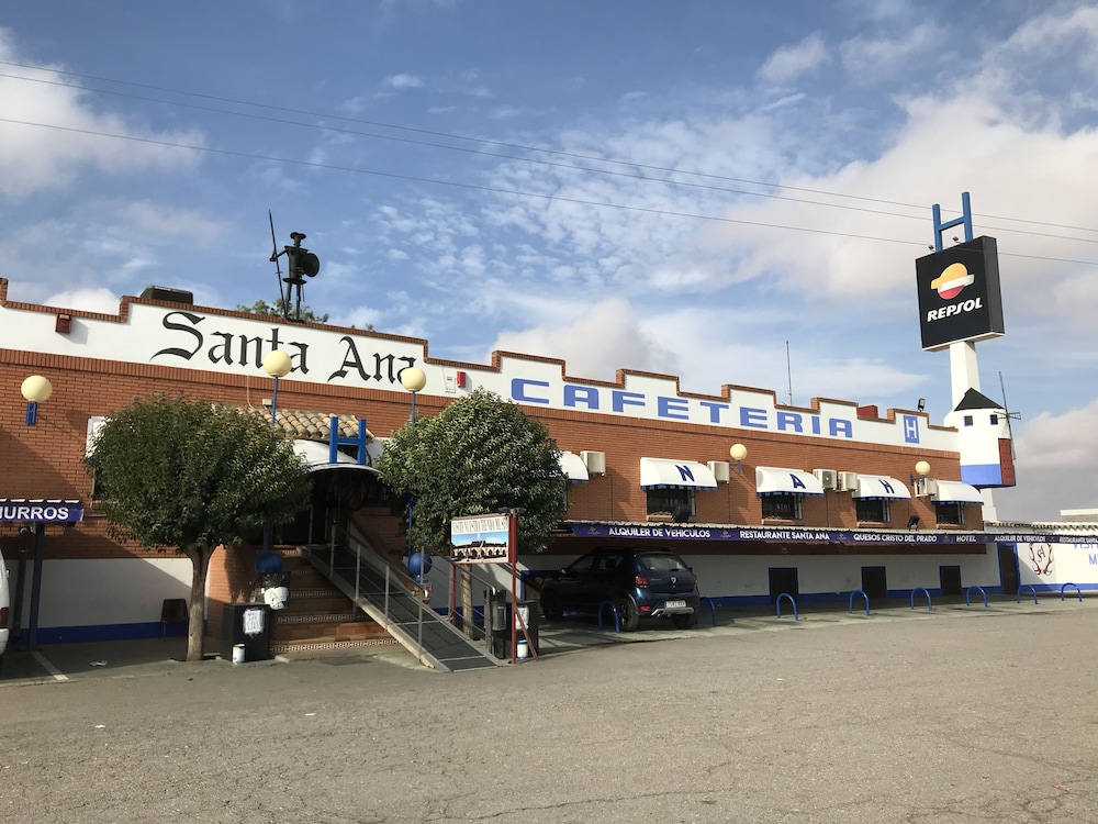 

Milano - Madridejos - Hostal Santa Ana