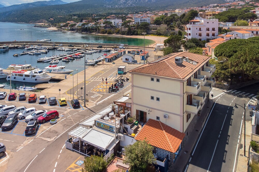 

Bologna - Sardegna Est - Olbia, Costa Smeralda, San Teodoro, Mare Italia - Il Nuovo Gabbiano