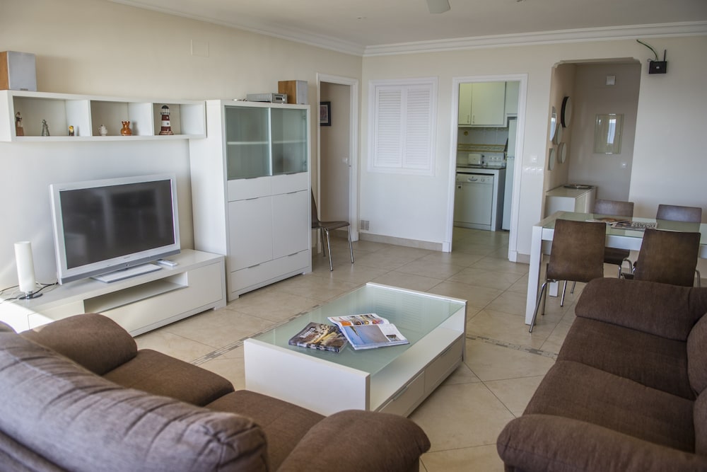 

Bari - Cala Galdana - Hamilton Court Apartamentos