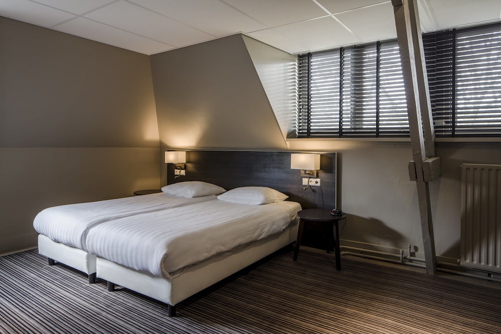 

Milano - Tilburg - Fletcher Hotel Restaurant Boschoord
