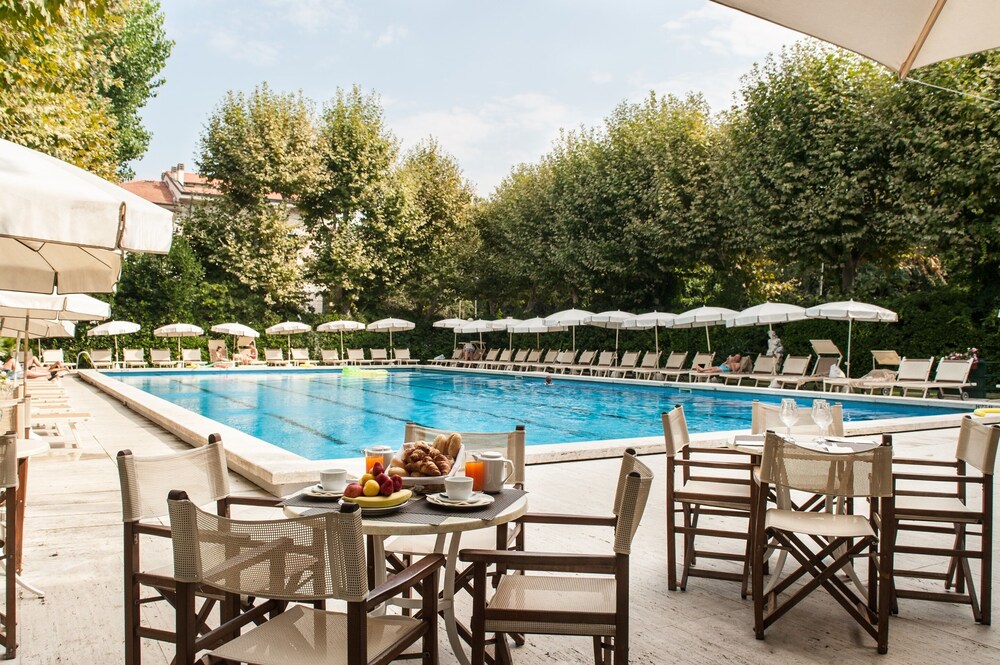 

Catania - Versilia e Costa Toscana, Mare Italia - Grand Hotel Royal