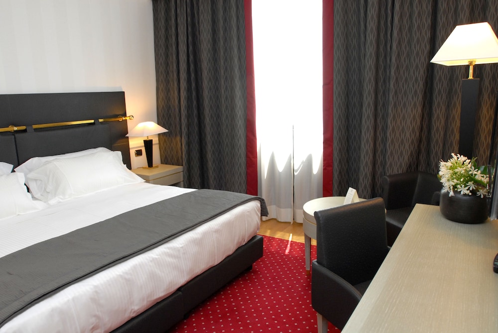 

Alghero - Monza - Grand Hotel Duca Di Mantova