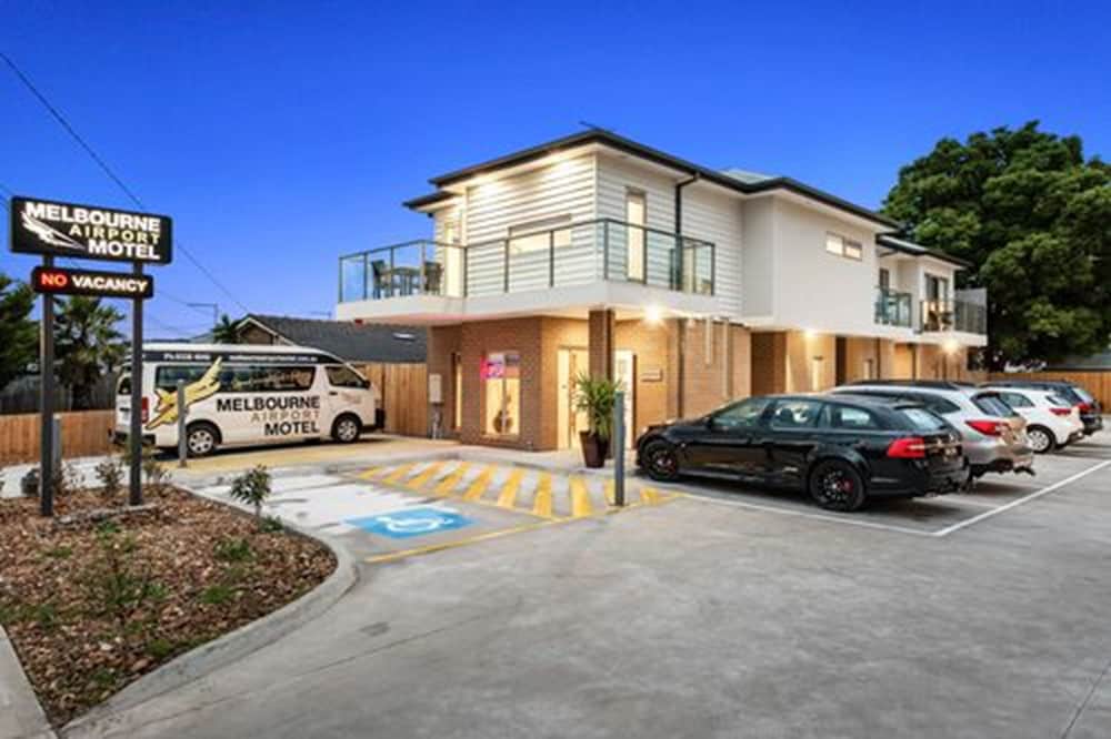 

Milano - Melbourne Aeroporto - Melbourne Airport Motel