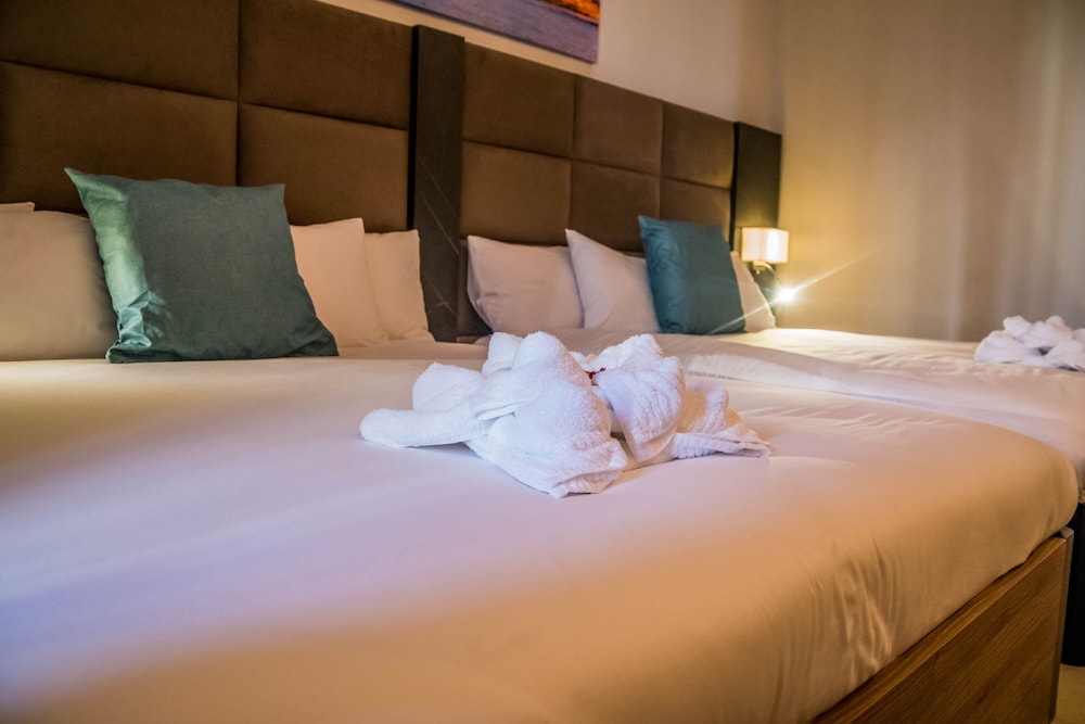 

Torino - Malta - Pebbles Resort