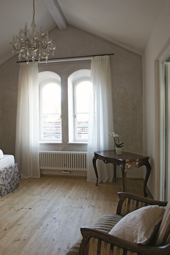 

Venezia - Merano - Villa Bergmann Suites Meran