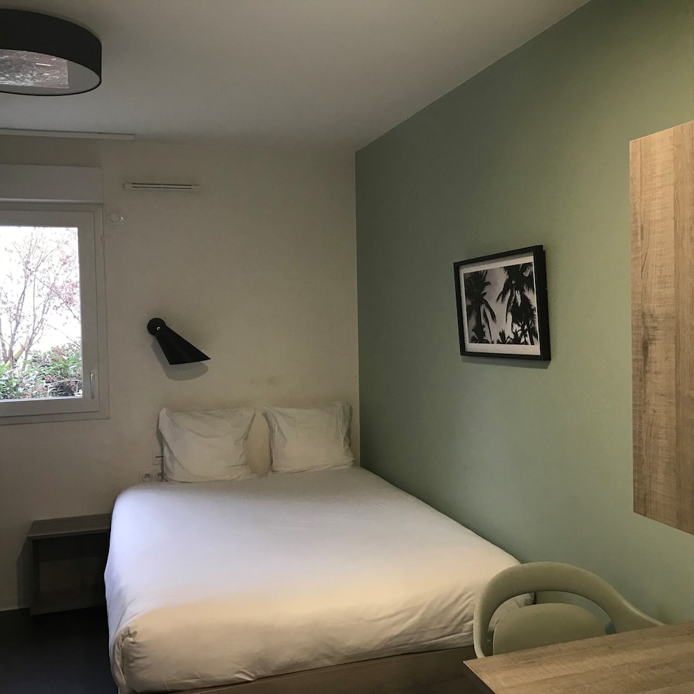 

Napoli - Massy - All Suites Massy Palaiseau