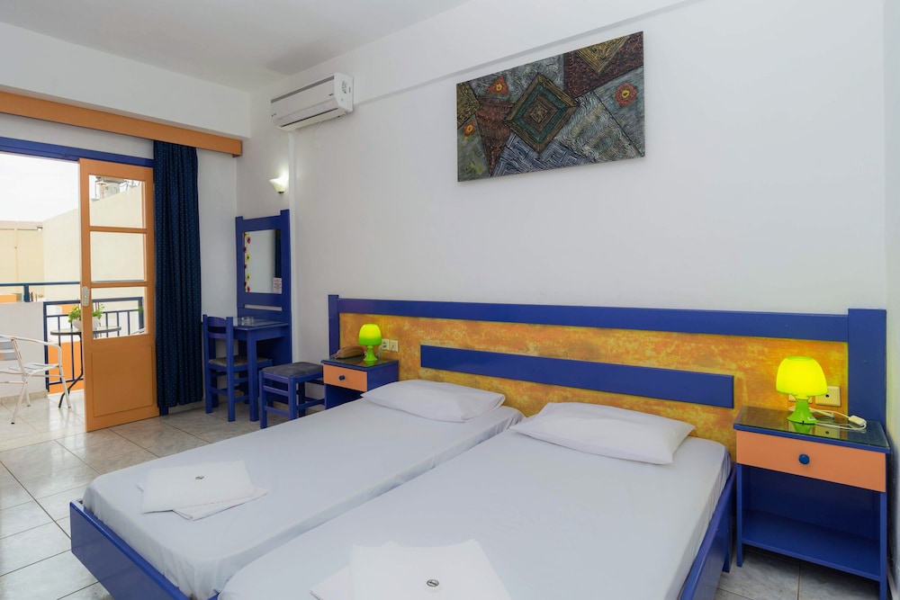 

Roma - Anissaras - Eltina Apartments