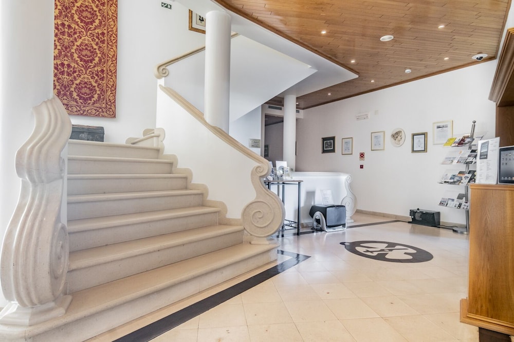 

Milano - Sines - Hotel Dom Vasco