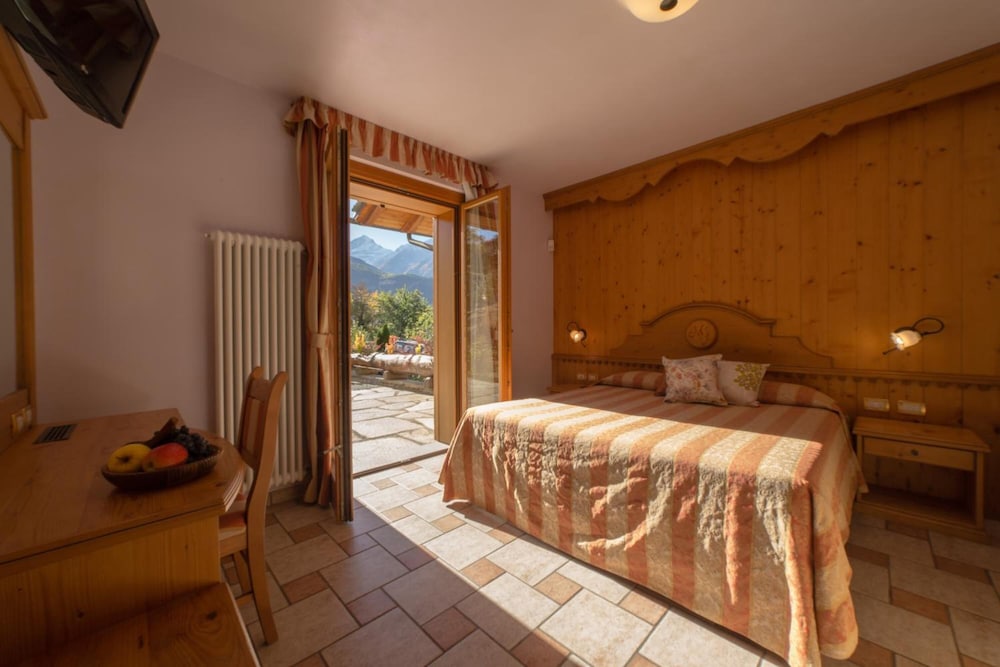 

Cagliari - Aosta - Hotel Lo Fleyé