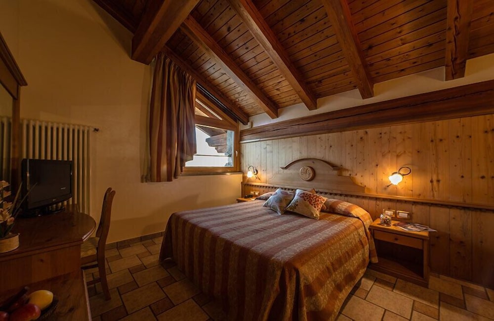 

Palermo - Aosta - Hotel Lo Fleyé