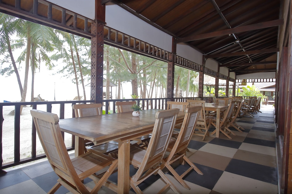 

Milano - Pulau Mantanani - Sutera @ Mantanani Island Resort & Spa