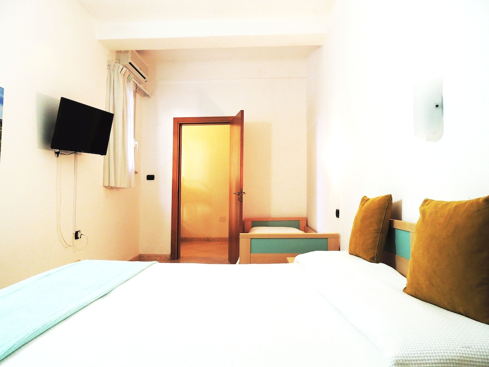 

Venezia - Santa Cesarea Terme - Hotel Porto Badisco