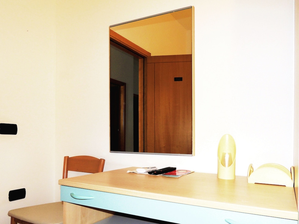 

Milano - Santa Cesarea Terme - Hotel Porto Badisco
