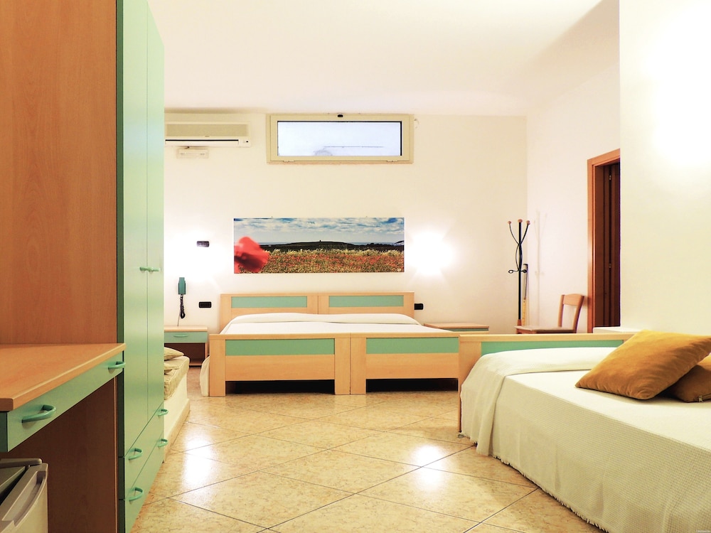 

Milano - Santa Cesarea Terme - Hotel Porto Badisco