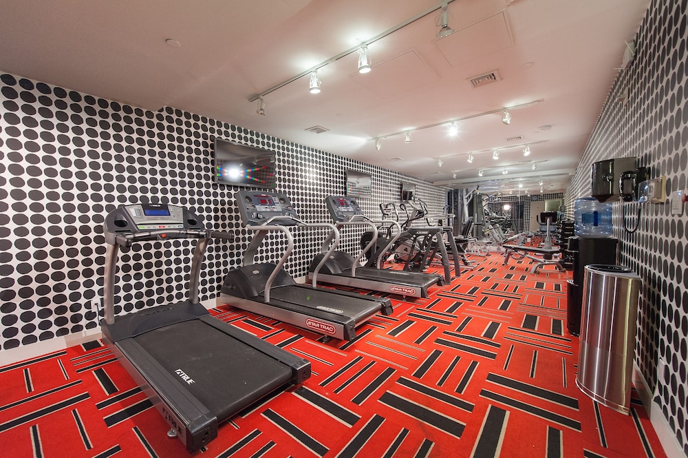 

Milano - Secaucus - Empire Hotel