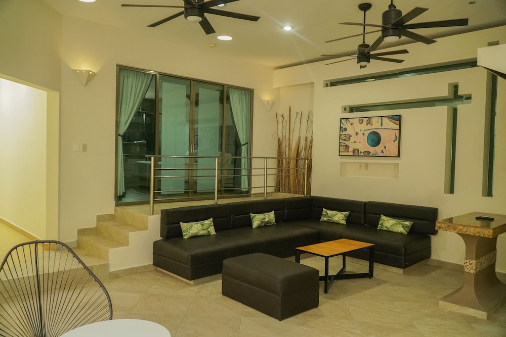 

Roma - Puerto Aventuras - Casa Kaoba Hotel & Suites
