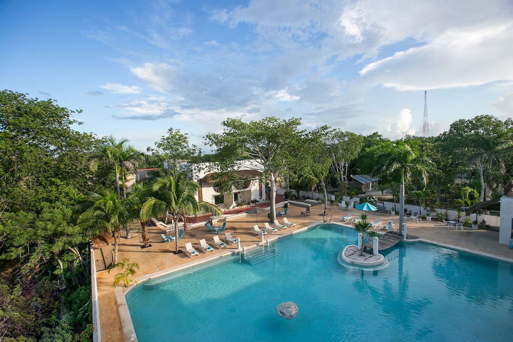 

Catania - Xcaret - Casa Kaoba Hotel & Suites