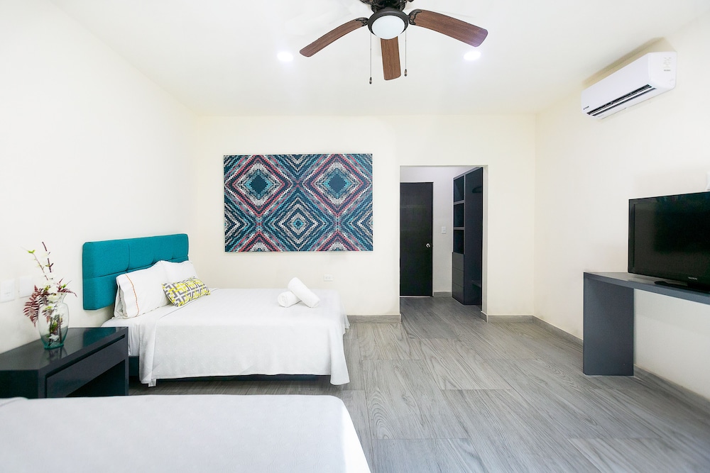 

Roma - Puerto Aventuras - Casa Kaoba Hotel & Suites