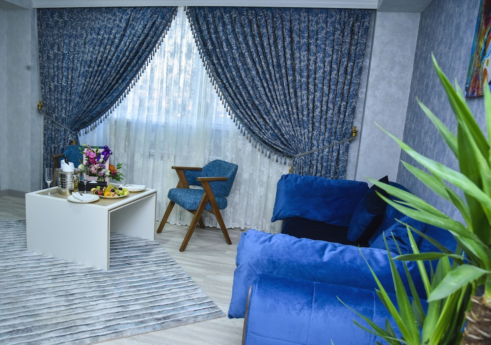 

Milano - Baku - Supreme Hotel Baku