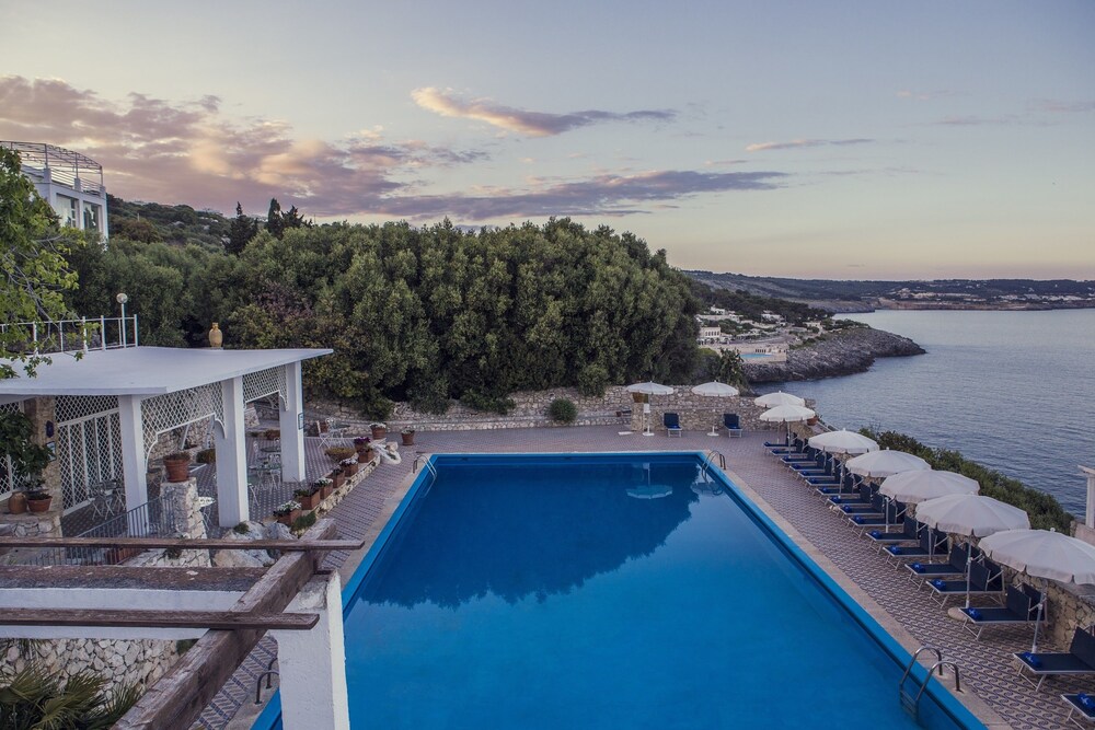 

Palermo - Santa Cesarea Terme - Hotel Piccolo Mondo