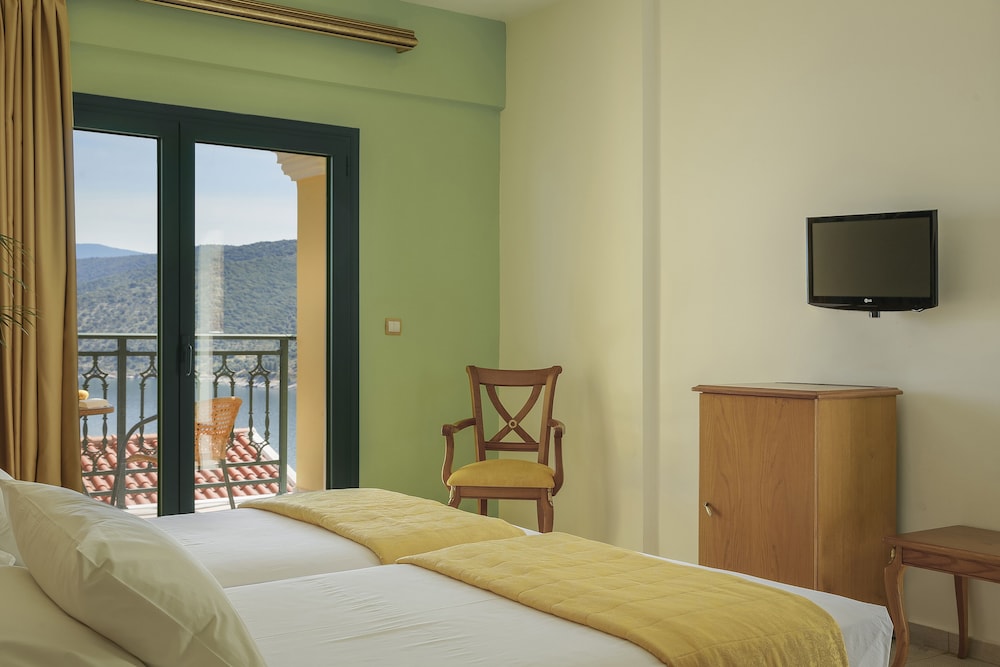 

Roma - Sami - Kefalonia Bay Palace