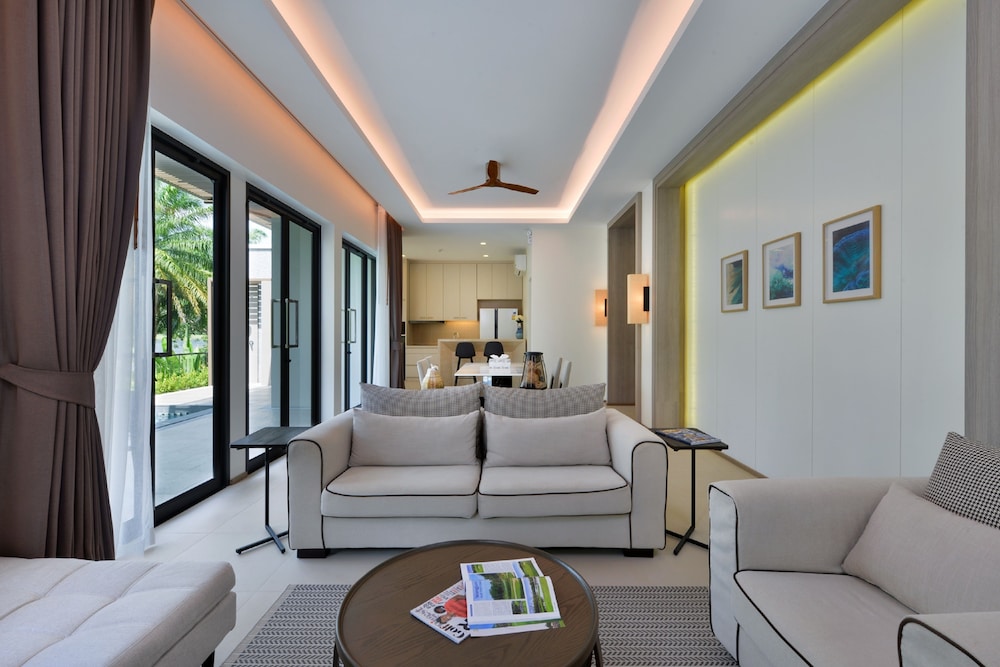 

Milano - Phuket Town - Tinidee Golf Resort Phuket - SHA Extra Plus