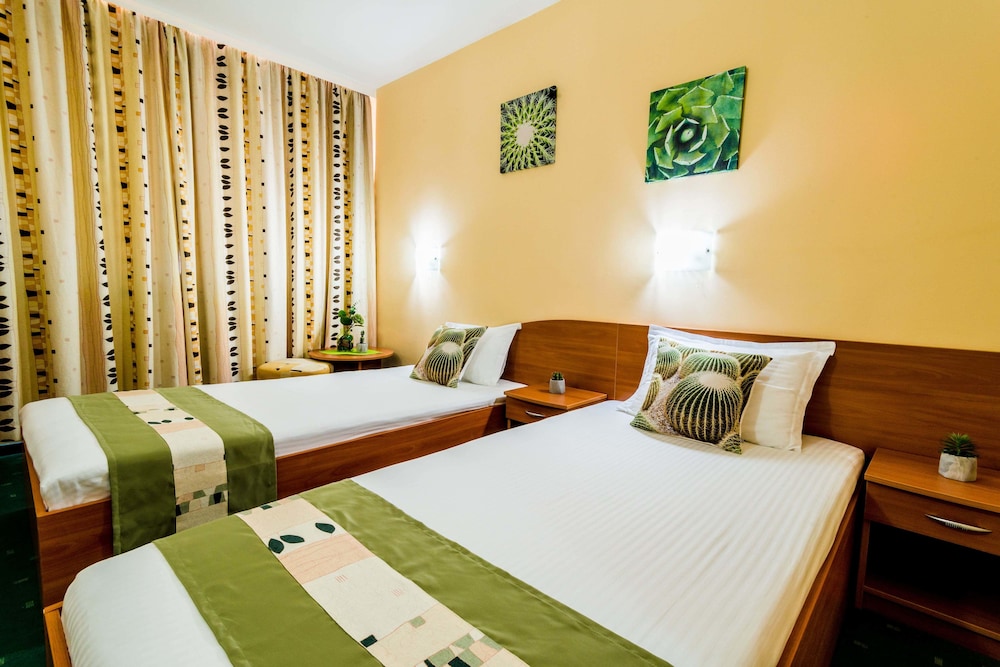 

Milano - Pleven - Hotel Rostov