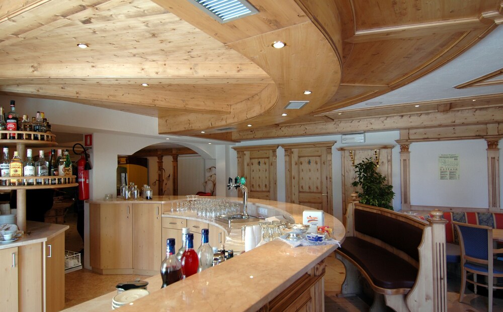 

Milano - San Martino di Castrozza - Residence Pez Gajard