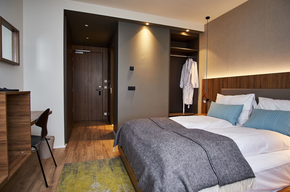 

Roma - Gardur - Hotel Berg by Keflavik Airport