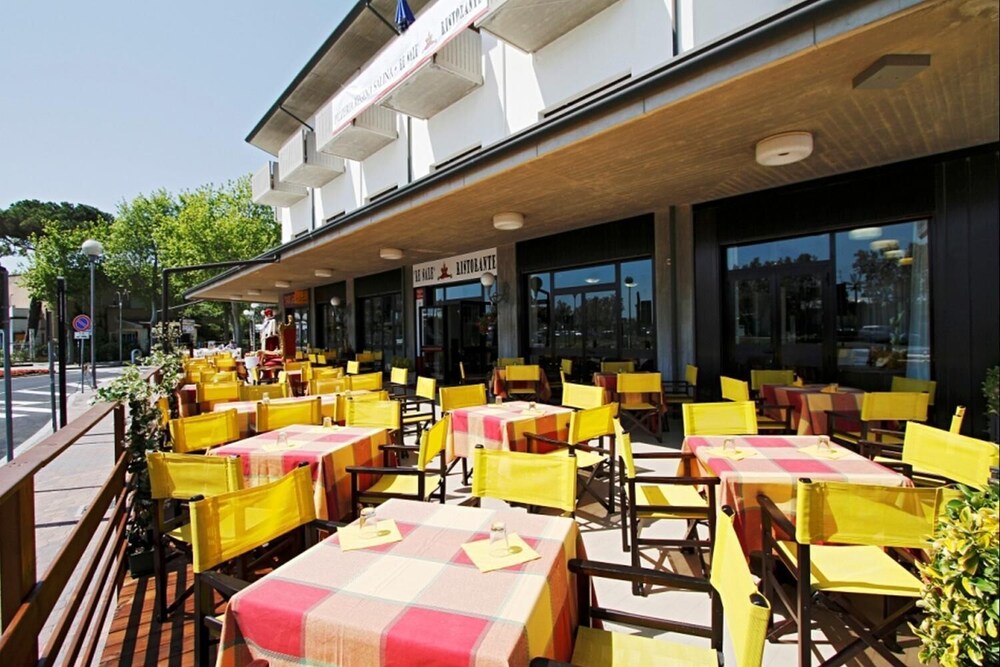 

Catania - Milano Marittima - Hotel Genzianella