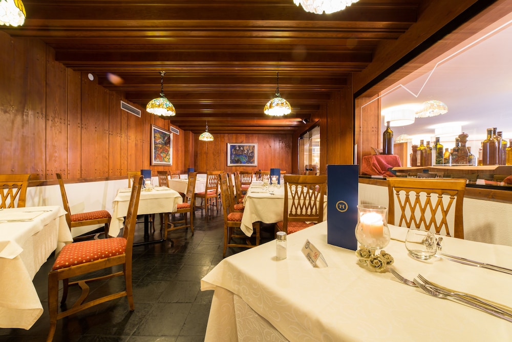 

Napoli - Corvara in Badia - TH Corvara - Greif Hotel