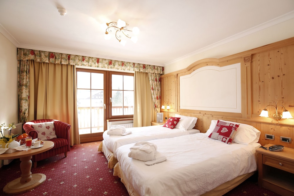 

Milano - San Ciascian - TH Corvara - Greif Hotel