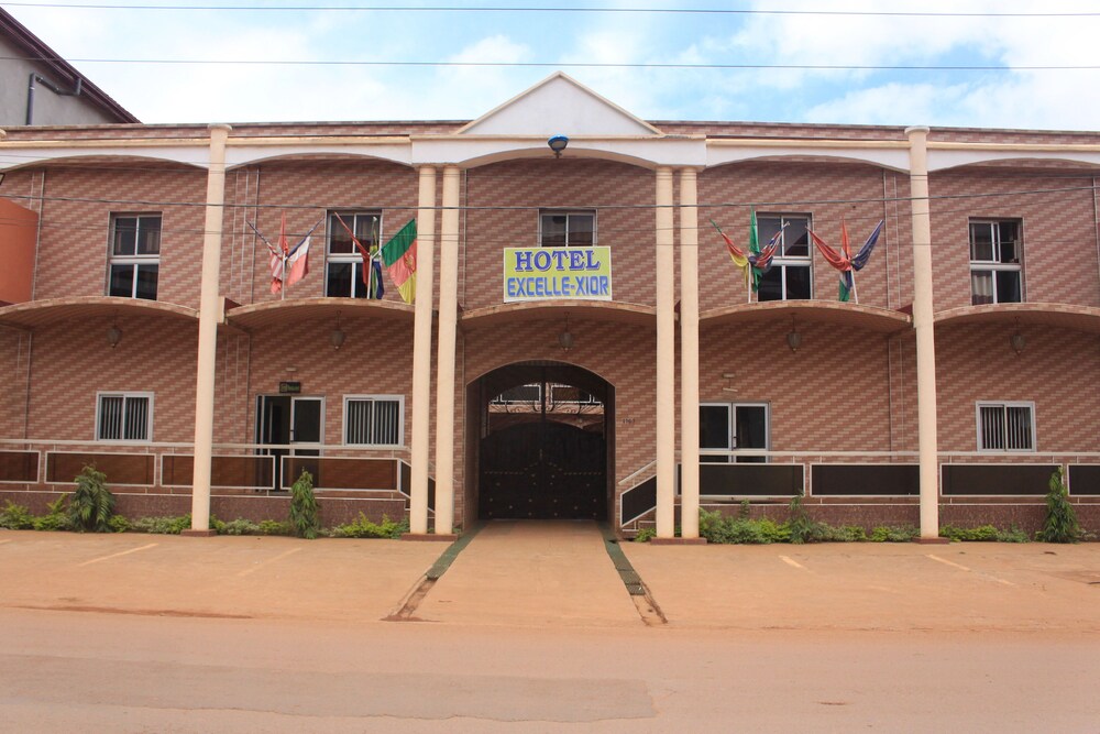 

Milano - Yaounde - Hotel Exelle-Xior