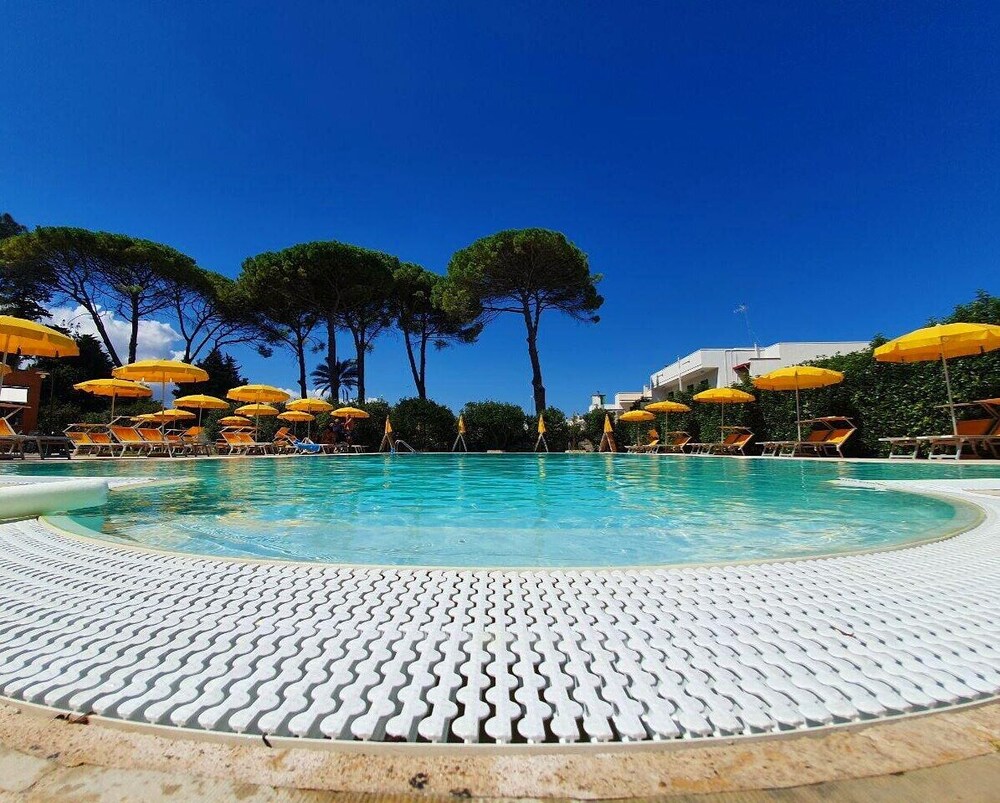 

Milano - Castro di Lecce - Relais Casina Copini